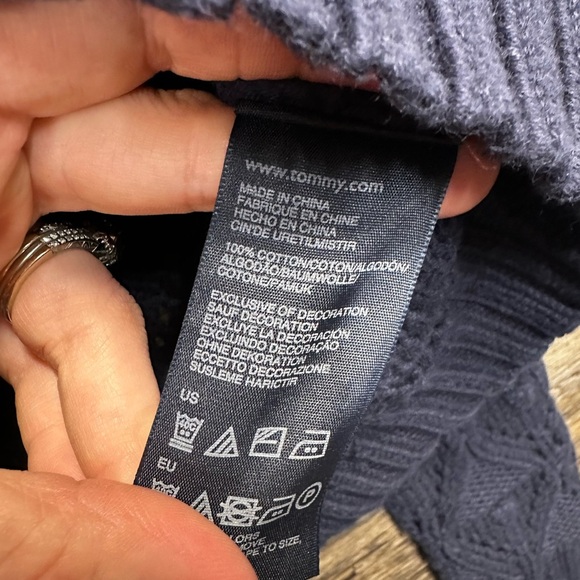 Tommy Hilfiger Navy Blue Crew Neck Sweater with Diamond Knit - Picture 6 of 7